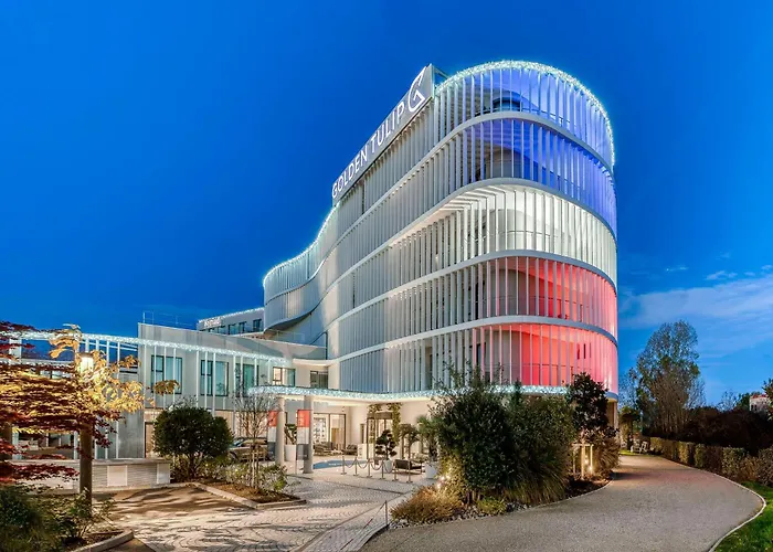 Golden Tulip Lyon Ouest Techlid Hotel & Spa
